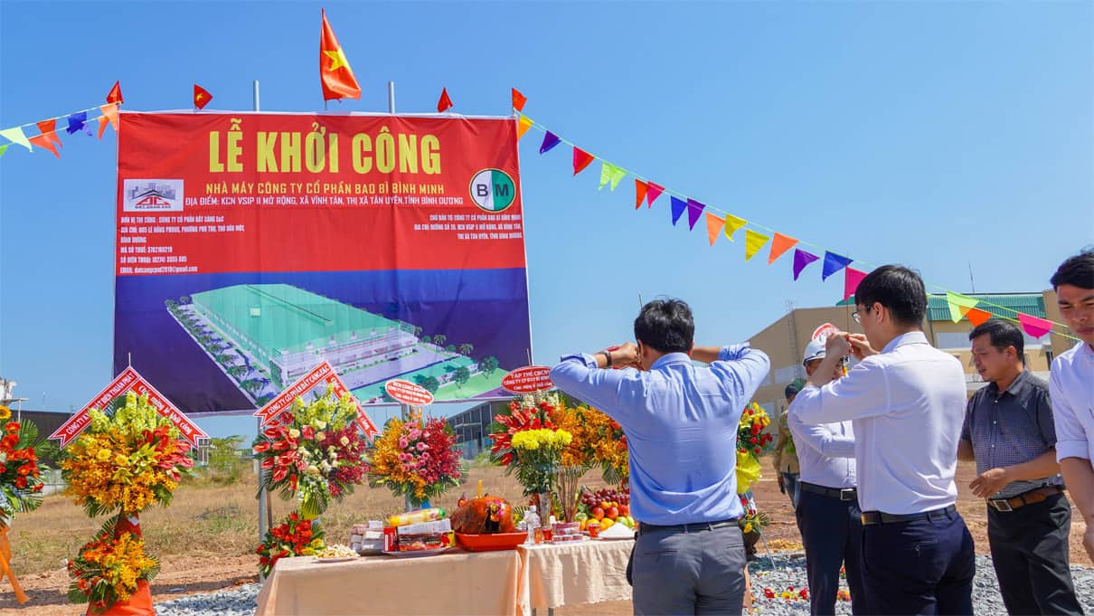 cung-vai-truoc-khi-tien-hanh-lam-le