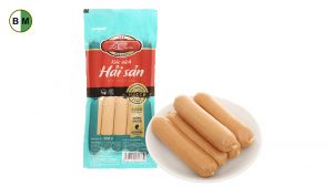 mau-bao-bi-xuc-xich-lap-xuong