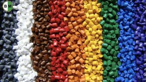 thi-truong-nganh-nhua-ngay-cang-bien-dong