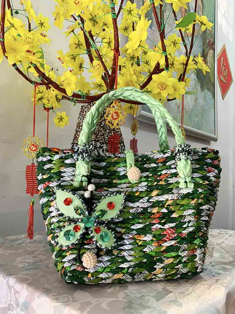 chang-trai-dan-tui-xach-tu-vo-goi-my-tom-5